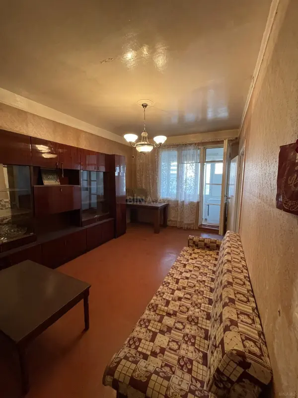 Satılır 1 otaqlı mənzil 35 m²