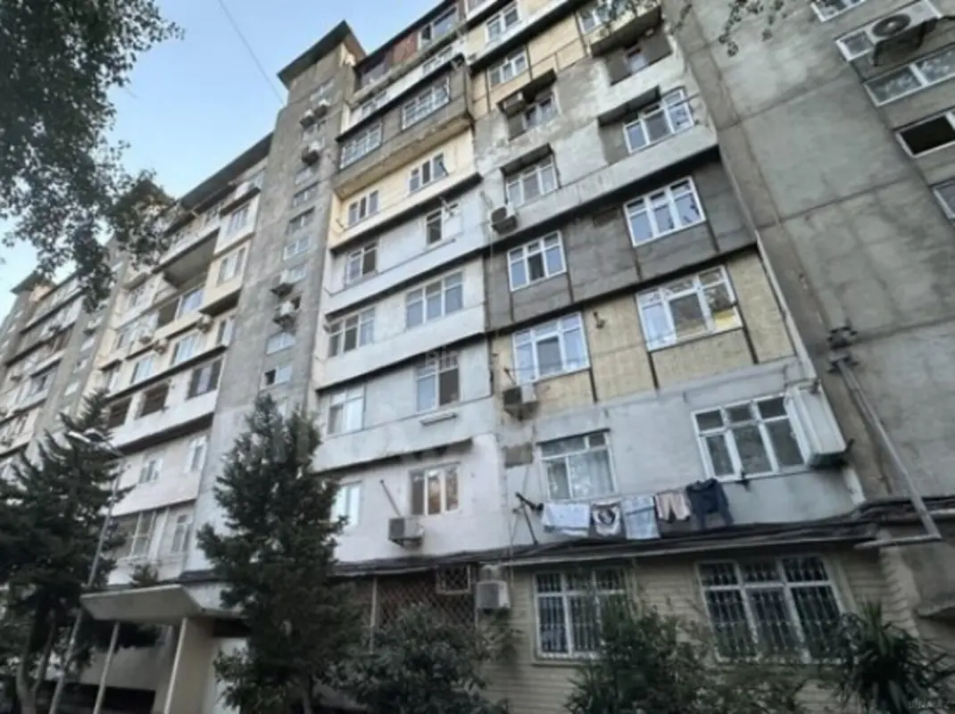Satılır 3 otaqlı mənzil 82 m²