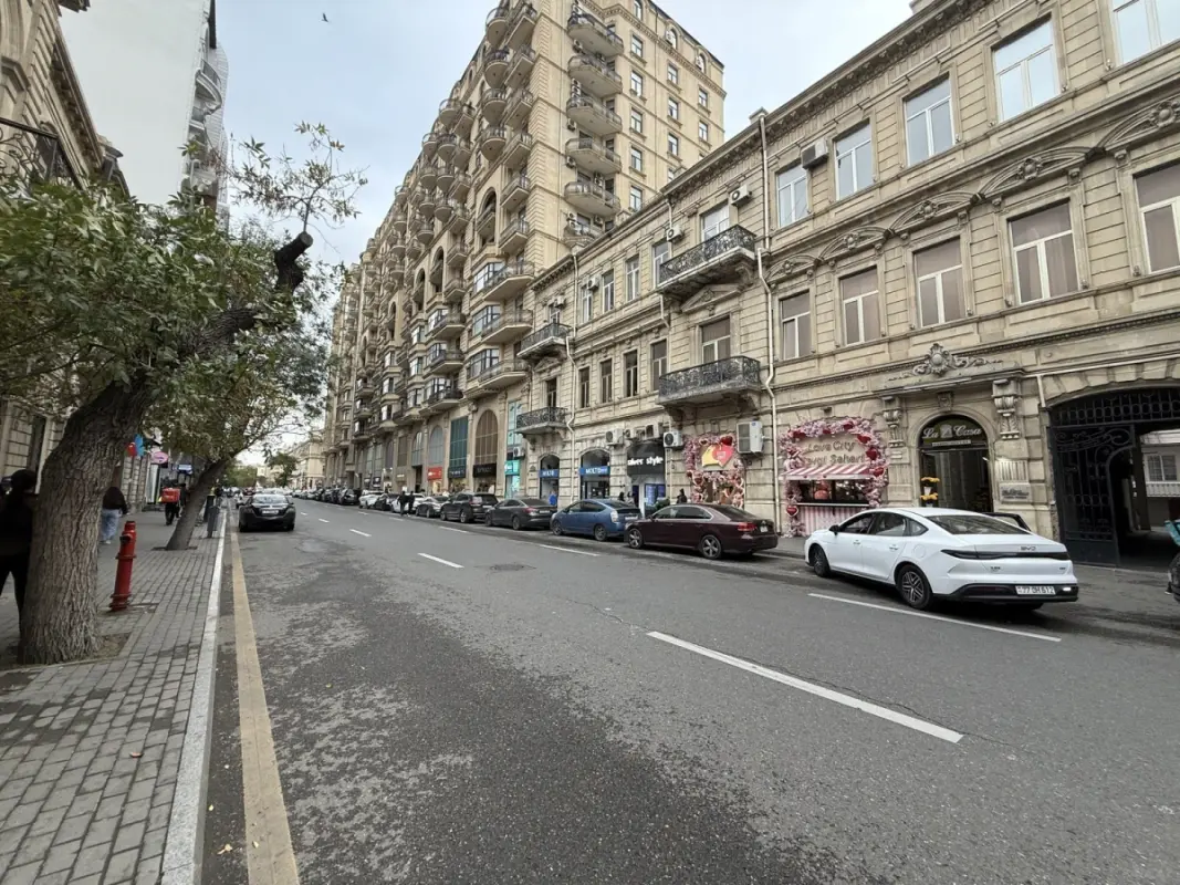 Satılır 1 otaqlı mənzil 24 m²