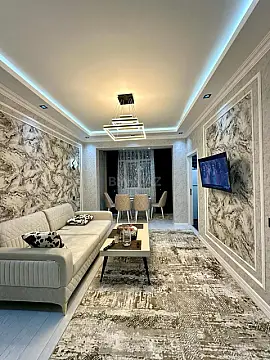 Satılır 2 otaqlı mənzil 60 m² — Bakı, Memar Əcəmi yanı 2 otaq 60.00 m²