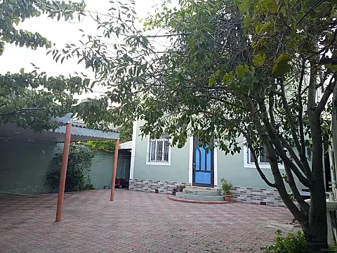 Satılır 4 otaqlı həyət evi 180 m² — Bakı, Buzovna 4 otaq 180.00 m²
