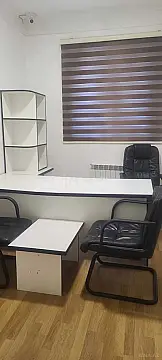 Kirayə verilir 4 otaqlı ofis 100 m² — Bakı, Yasamal 4 otaq 100.00 m²