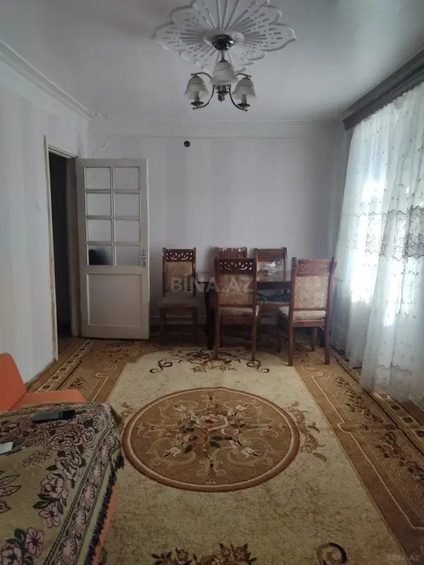 Satılır 1 otaqlı mənzil 37 m²