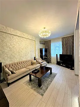 Satılır 2 otaqlı mənzil 60 m² — Bakı, Bakıxanov 2 otaq 60.00 m²