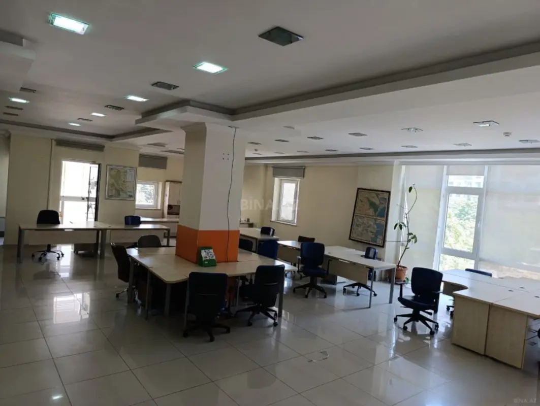 Kirayə verilir 7 otaqlı ofis 320 m²