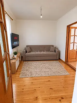 Kirayə verilir 3 otaqlı həyət evi 75 m² — Xırdalan 3 otaq 75.00 m²