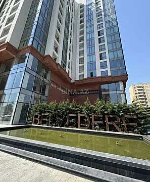 Satılır 4 otaqlı mənzil 180 m² — Bakı 4 otaq 180.00 m²