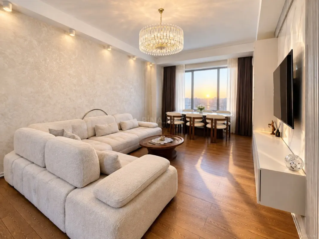 Satılır 2 otaqlı mənzil 72 m²