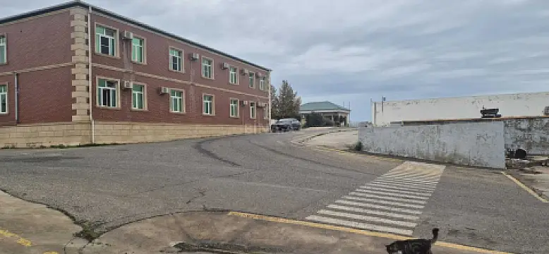 Kirayə verilir obyekt 16000 m² — Bakı 16000.00 m²