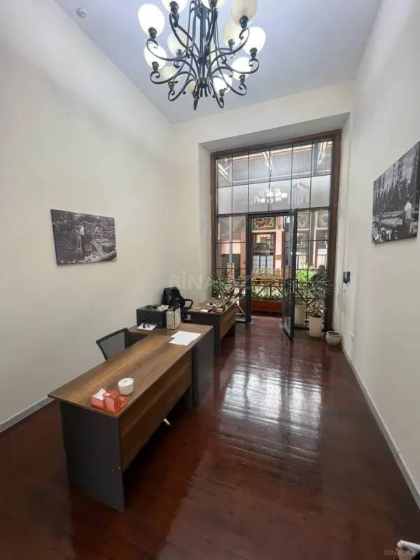Kirayə verilir 2 otaqlı ofis 40 m²