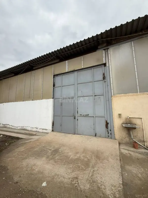 Kirayə verilir obyekt 165 m²