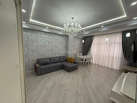 Kirayə verilir 3 otaqlı mənzil 130 m² — Bakı, Nəsimi 3 otaq 130.00 m²