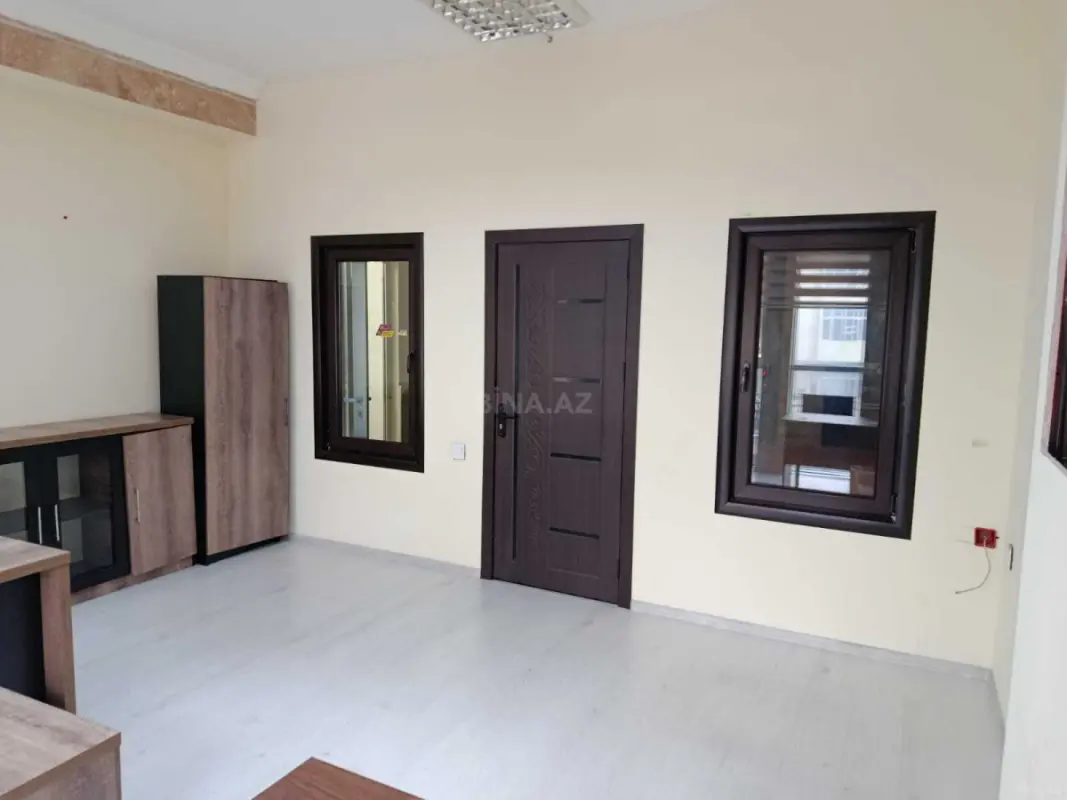 Kirayə verilir 1 otaqlı ofis 20 m²