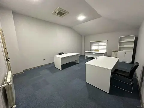 Kirayə verilir 1 otaqlı ofis 30 m² — Bakı, Nərimanov 1 otaq 30.00 m²