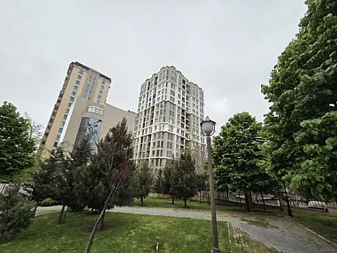Kirayə verilir obyekt 62 m² — Bakı, Səbail 62.00 m²