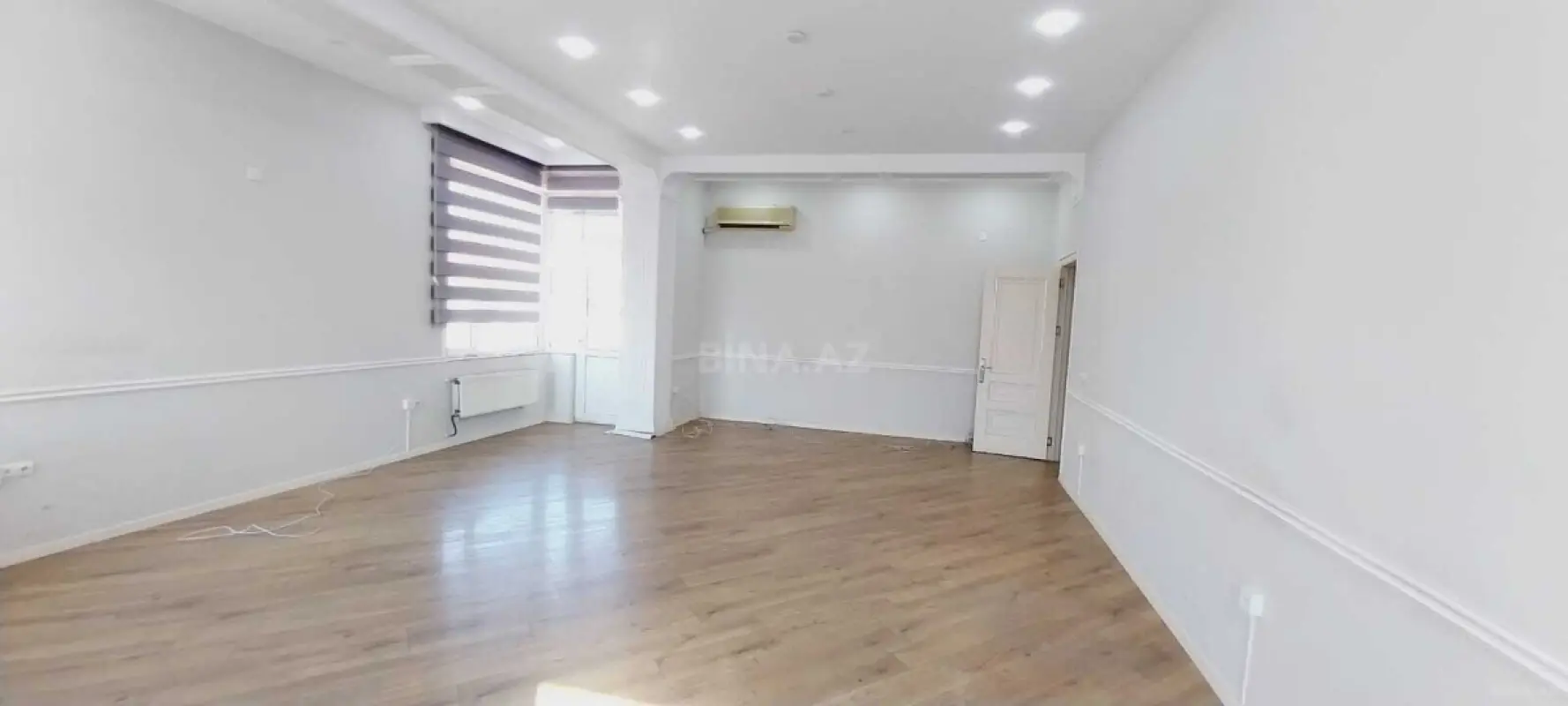 Kirayə verilir 5 otaqlı ofis 230 m²