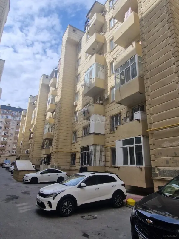 Kirayə verilir 2 otaqlı mənzil 50 m²