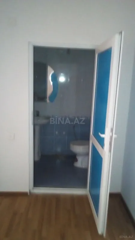 Satılır obyekt 238.8 m²