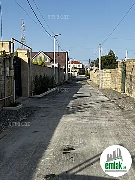 Satılır 4 otaqlı mənzil 140 m²