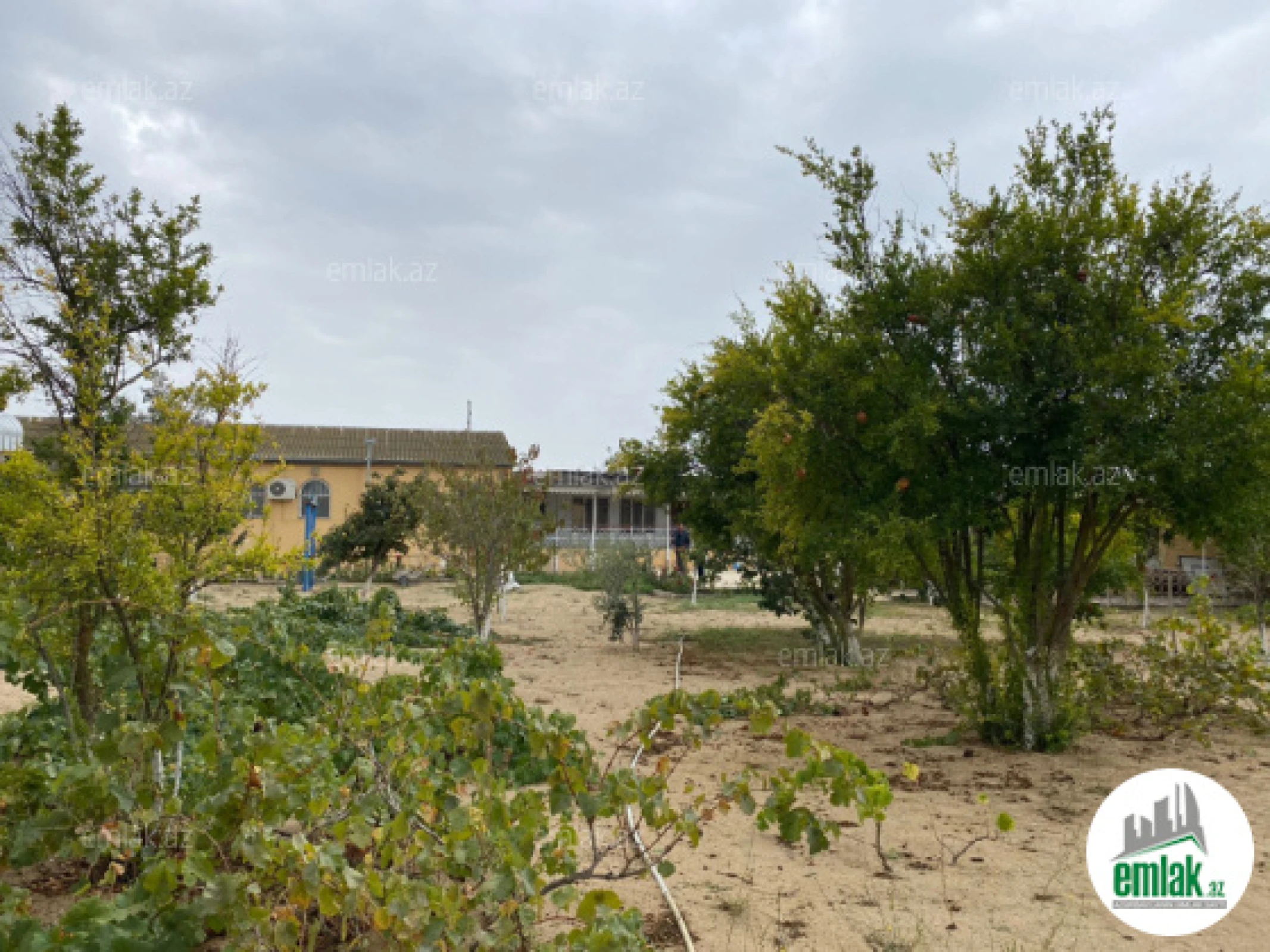 Satılır torpaq sahəsi 24 m²
