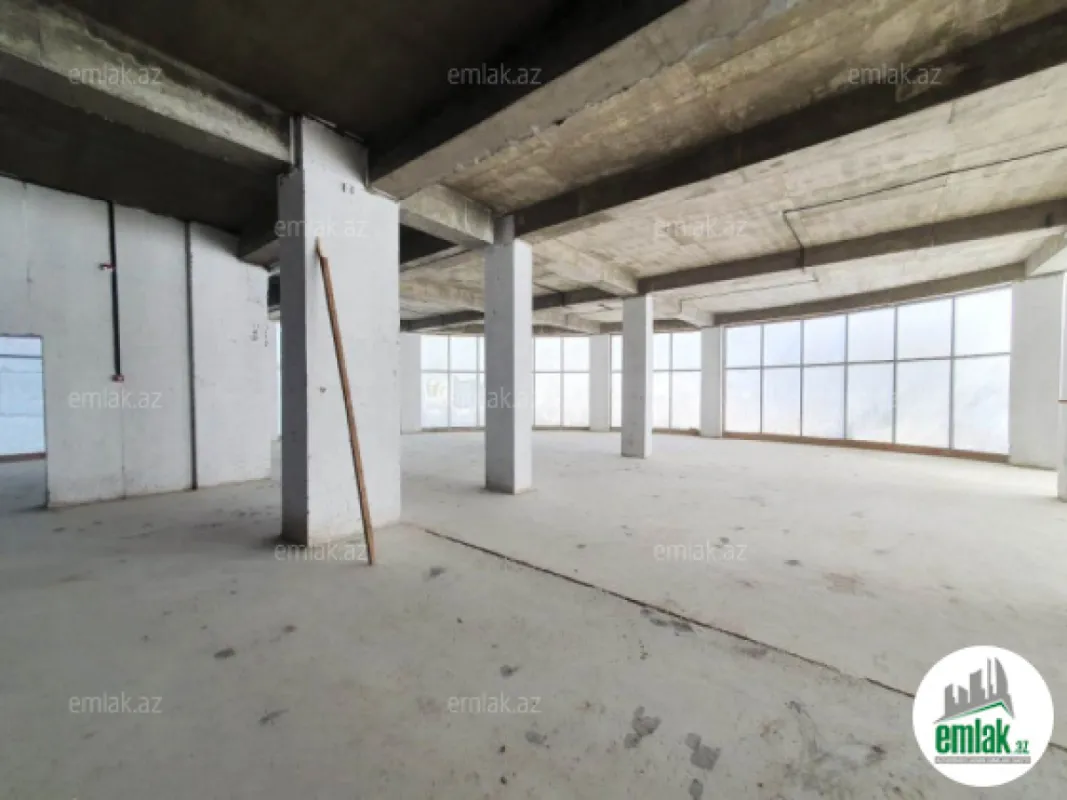 Satılır 20 otaqlı obyekt 1000 m²