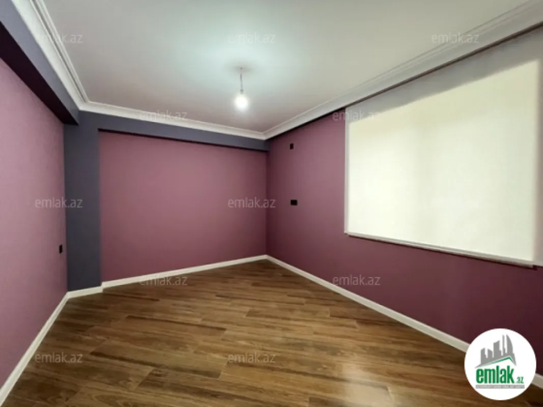 Satılır 5 otaqlı mənzil 260 m²