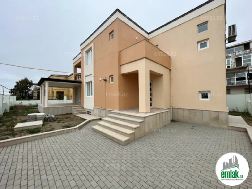Satılır 5 otaqlı mənzil 260 m²