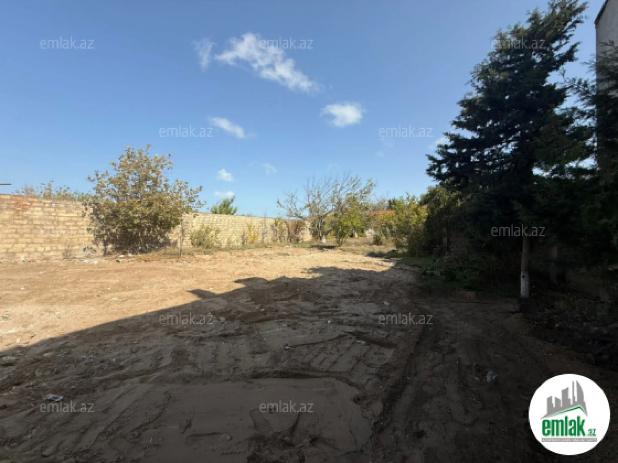 Satılır torpaq sahəsi 12 m²