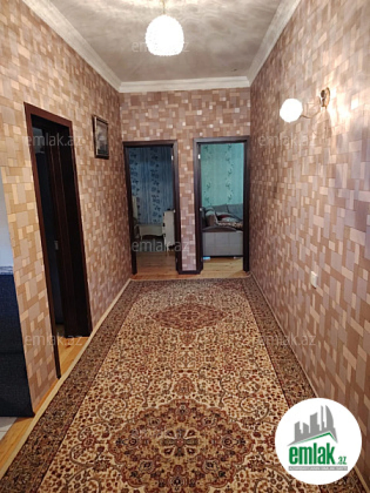 Satılır 5 otaqlı həyət evi 140 m²