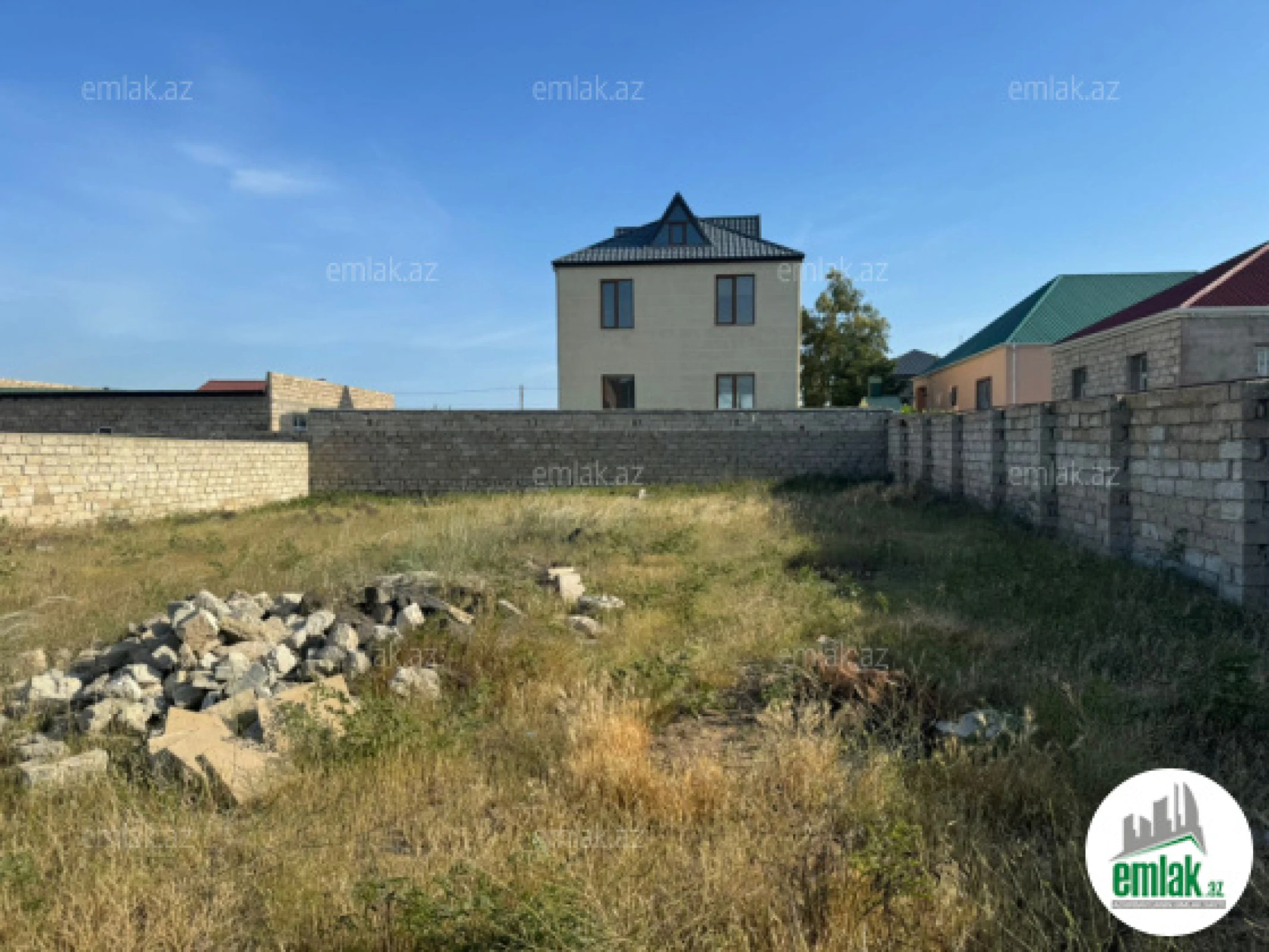 Satılır torpaq sahəsi 6 m²