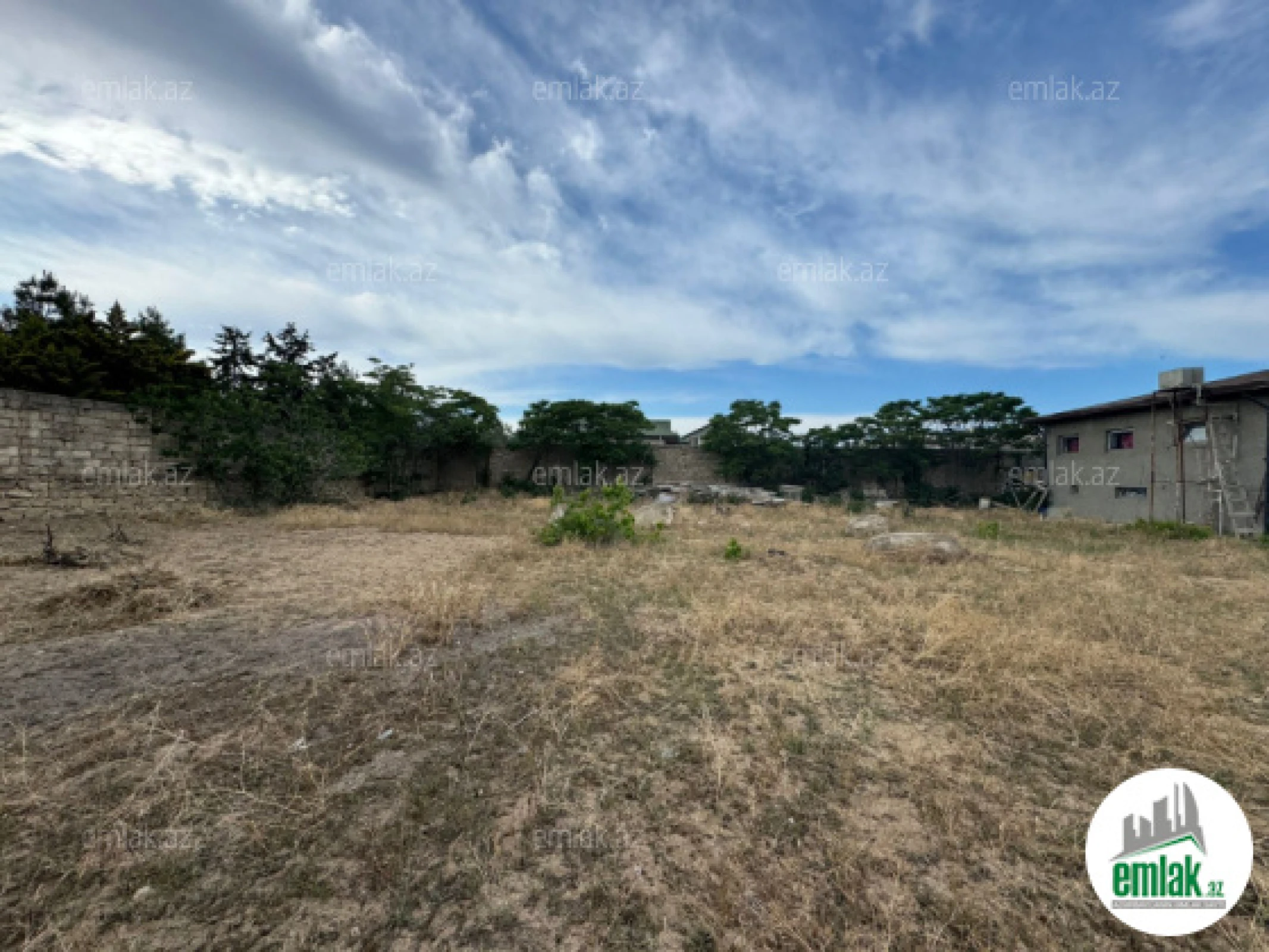 Satılır torpaq sahəsi 10 m²