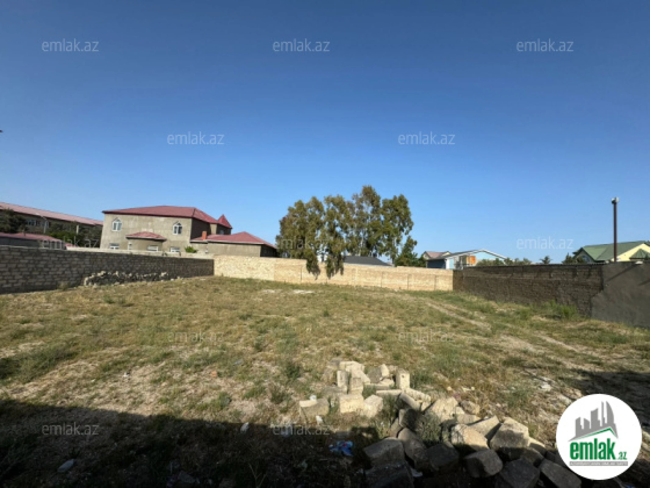 Satılır torpaq sahəsi 10 m²