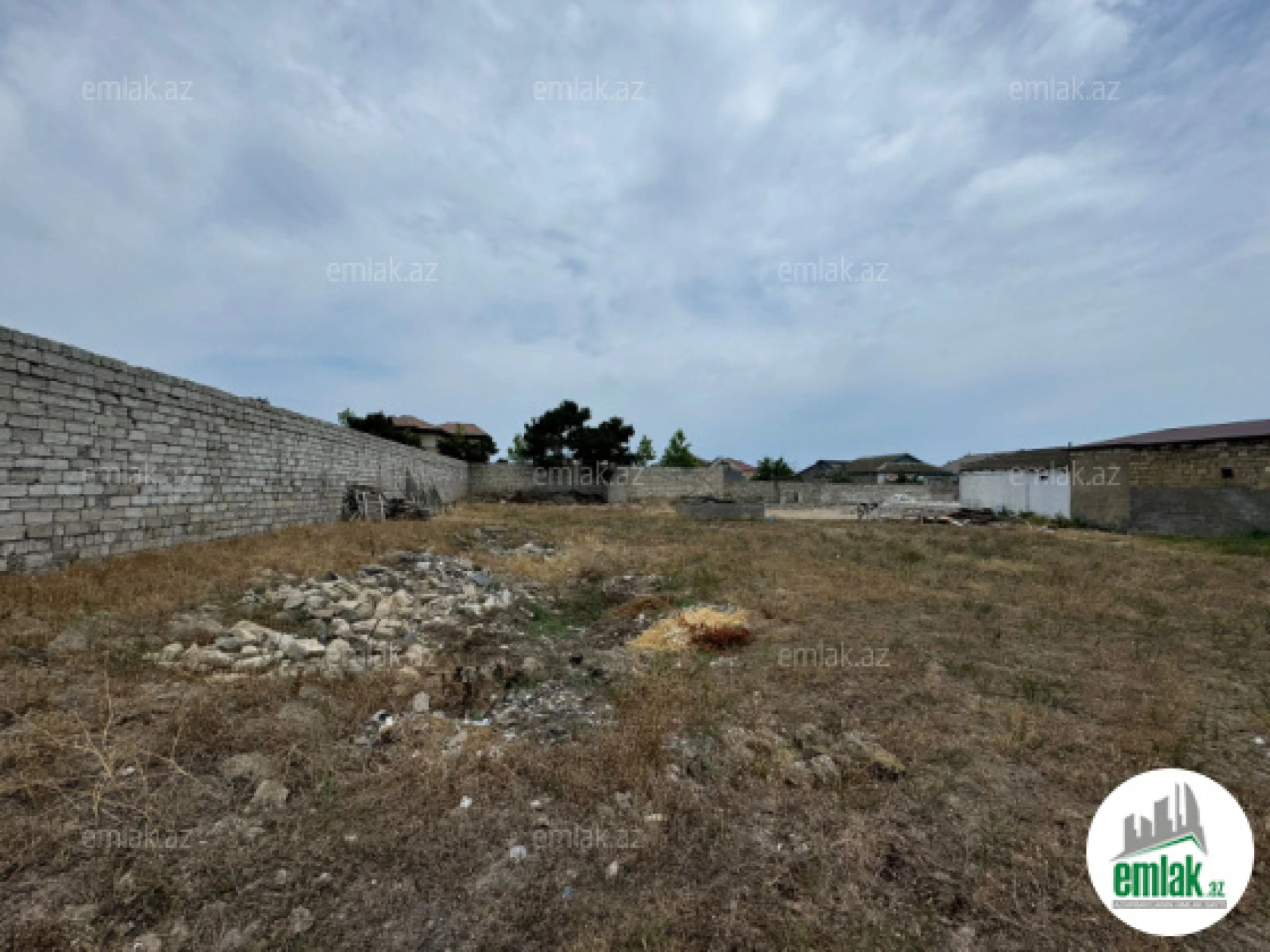 Satılır torpaq sahəsi 25 m²