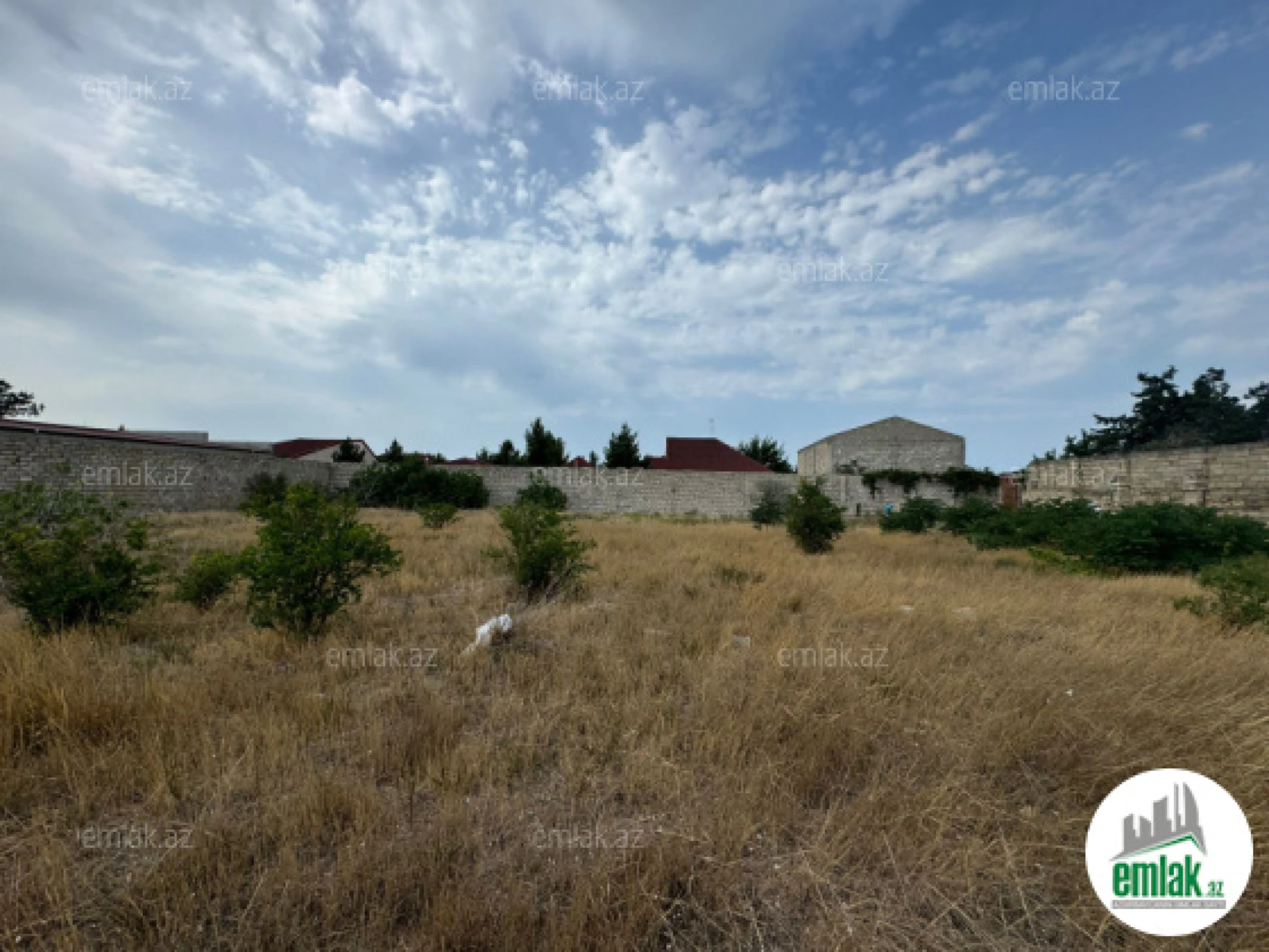 Satılır torpaq sahəsi 30 m²