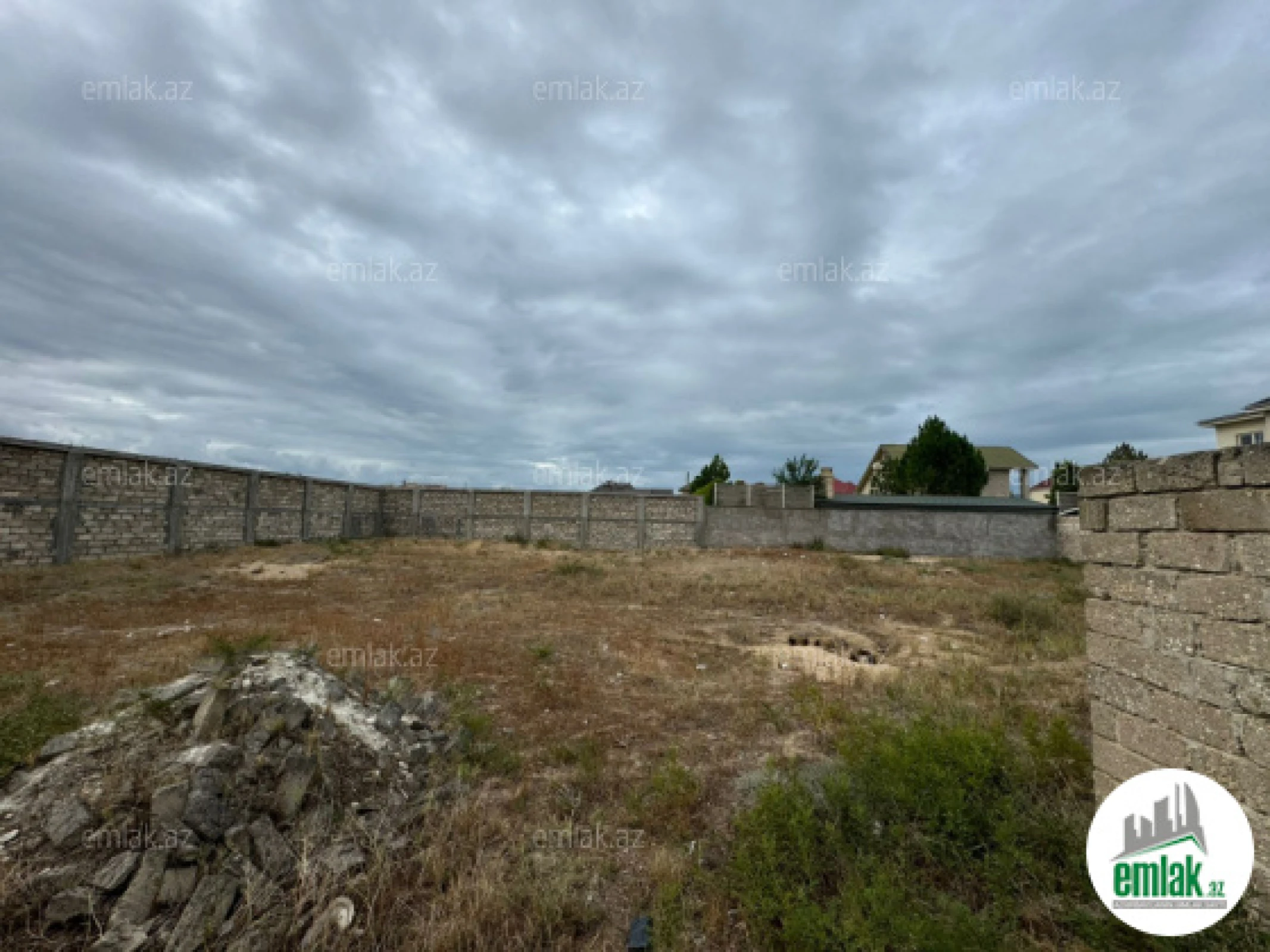 Satılır torpaq sahəsi 6 m²