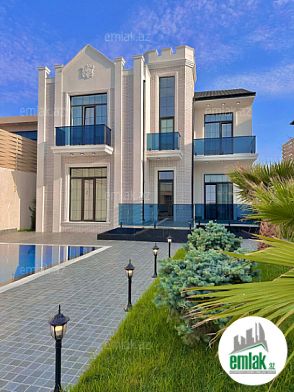 Satılır 6 otaqlı mənzil 300 m²