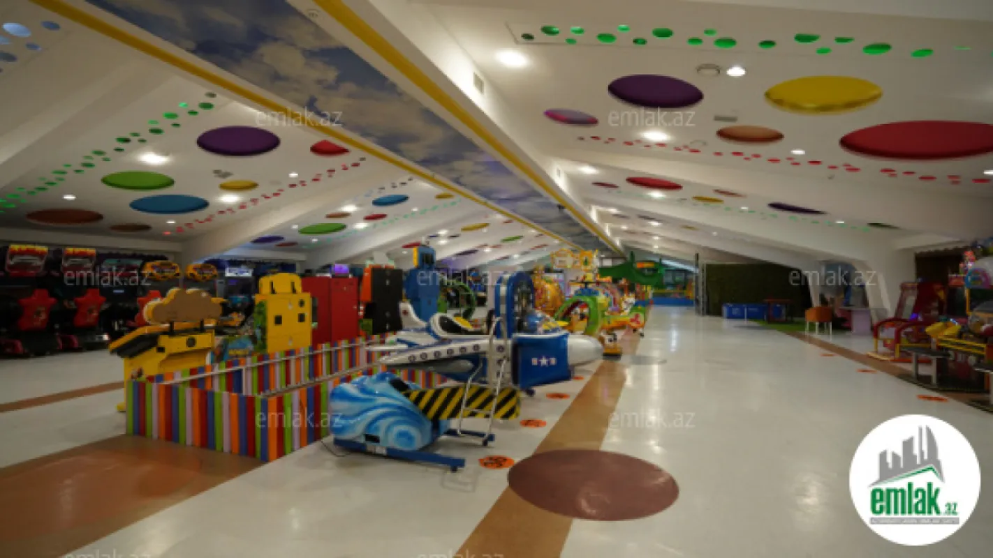 Satılır 50 otaqlı obyekt 3000 m²