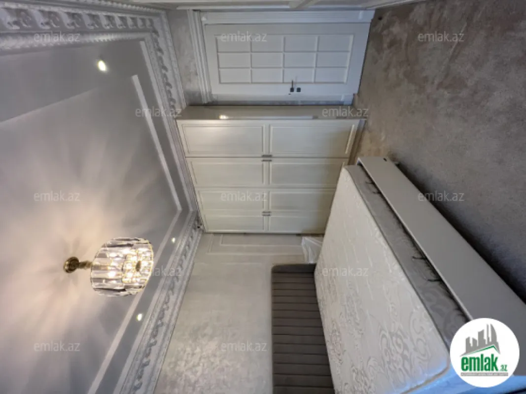 Satılır 4 otaqlı yeni tikili 206 m²