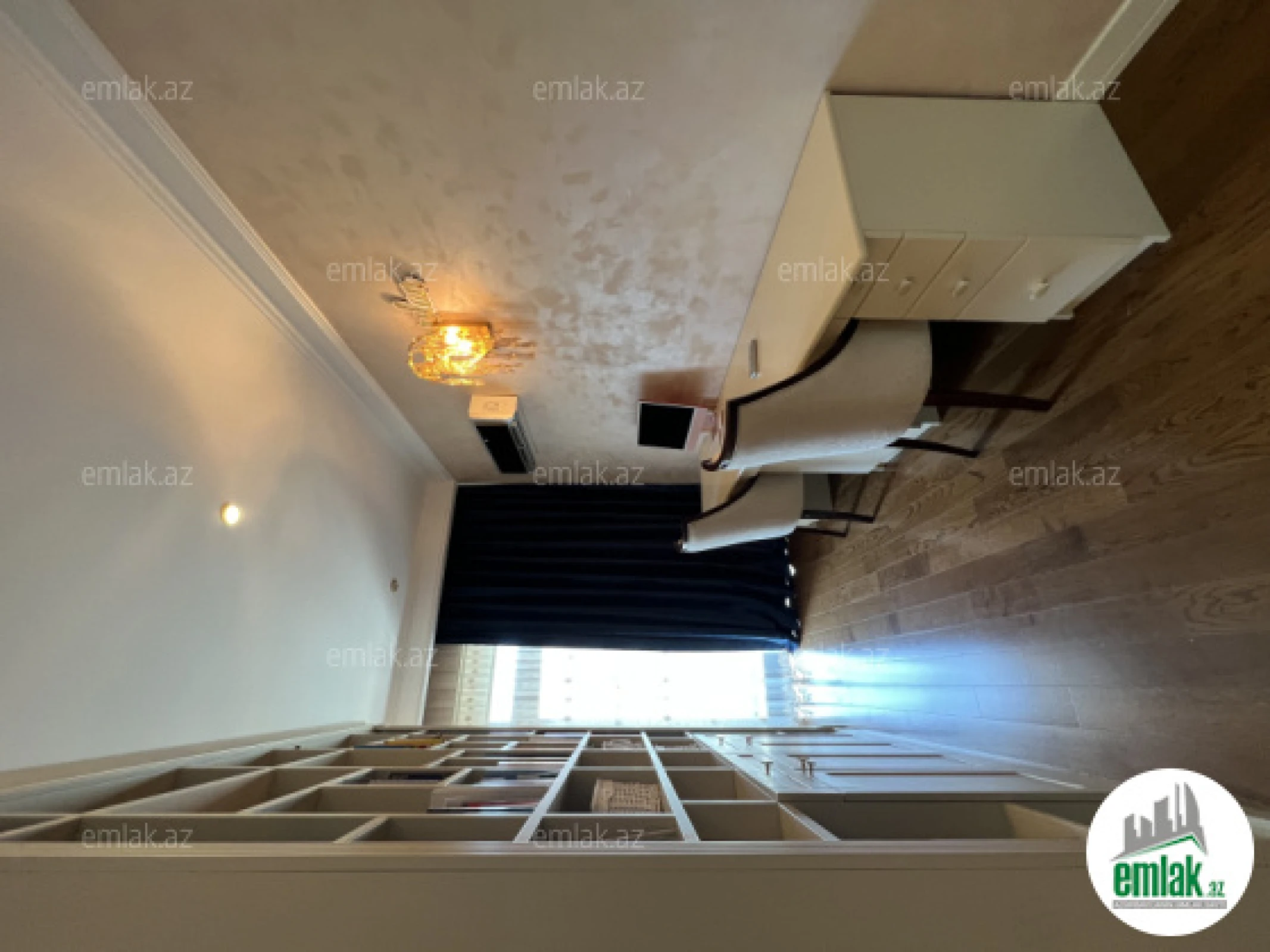 Satılır 4 otaqlı yeni tikili 206 m²