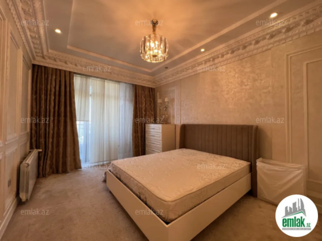 Satılır 4 otaqlı yeni tikili 206 m²