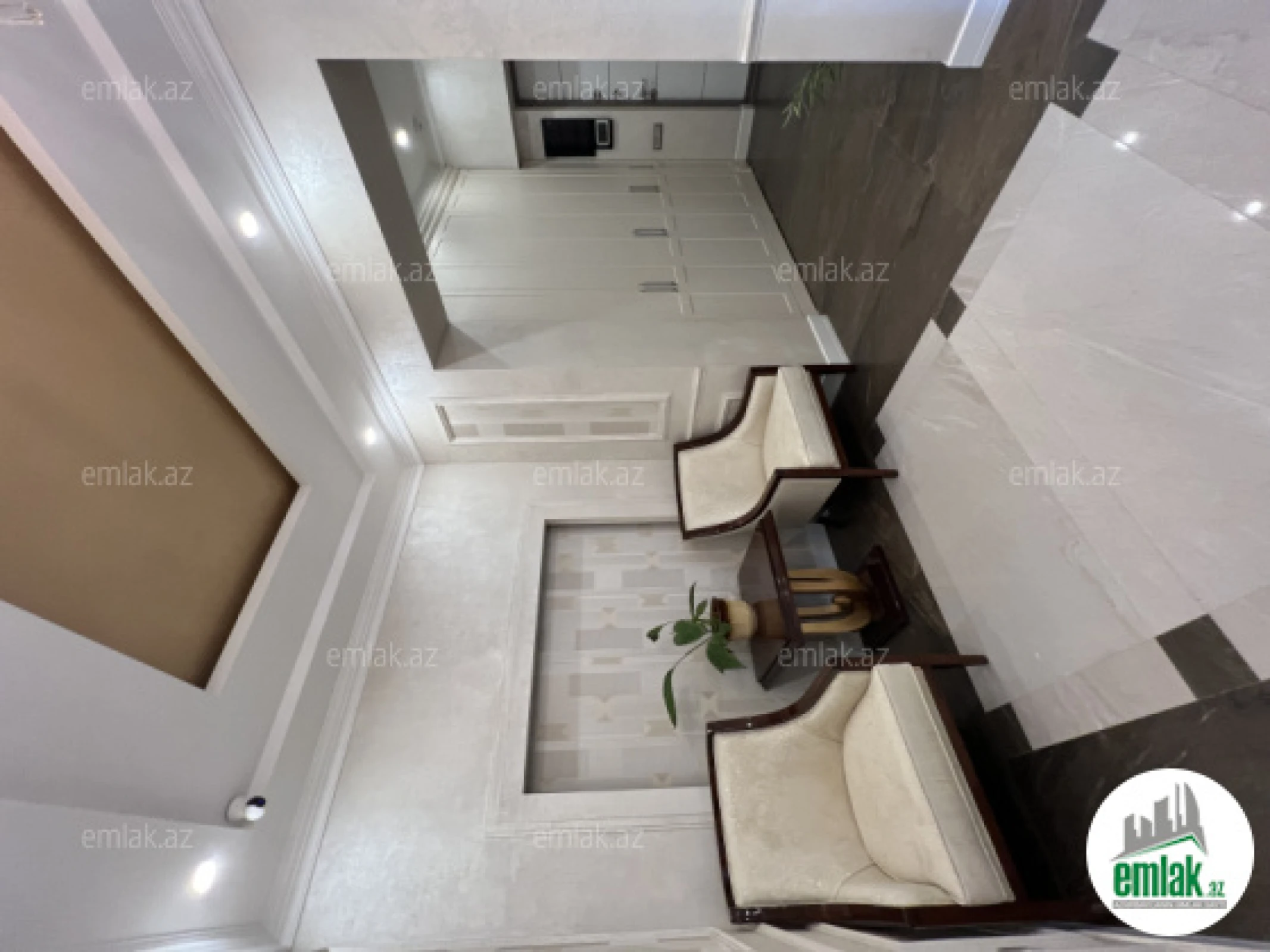 Satılır 4 otaqlı yeni tikili 206 m²