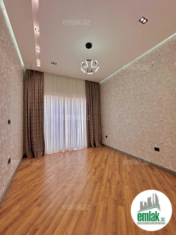 Satılır 6 otaqlı mənzil 400 m²