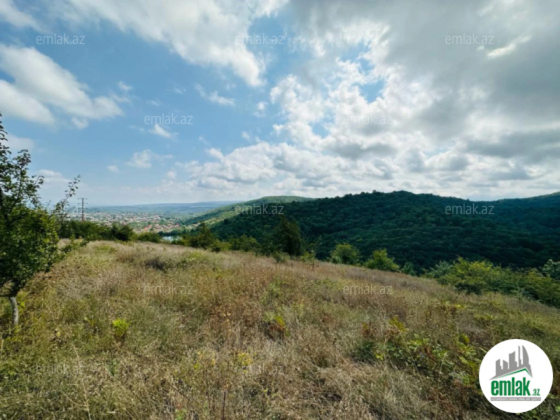 Satılır torpaq sahəsi 100 m²