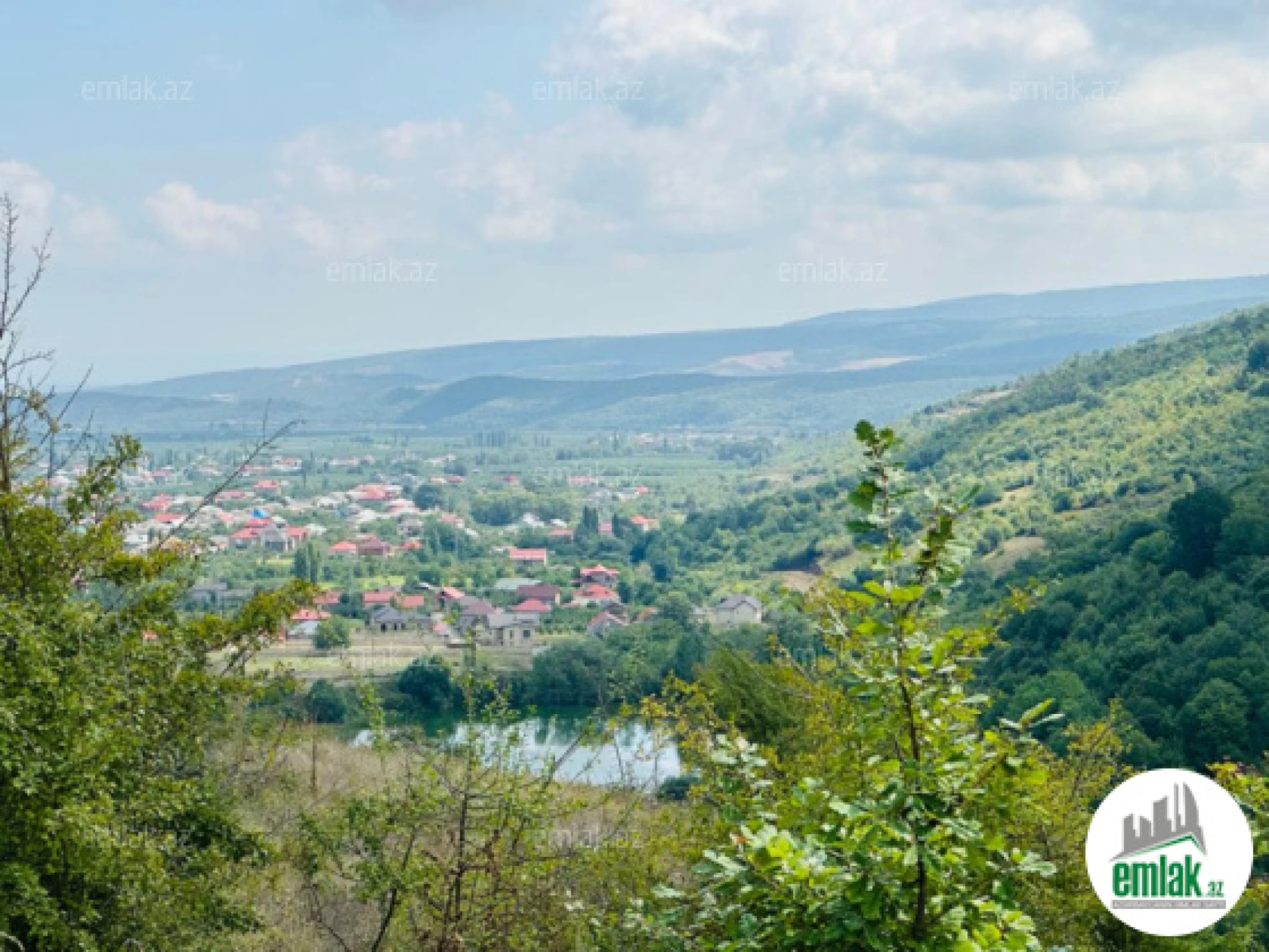 Satılır torpaq sahəsi 100 m²