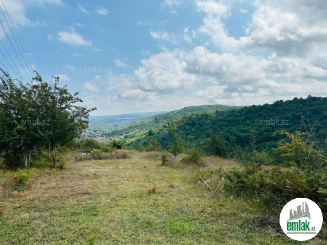 Satılır torpaq sahəsi 100 m²