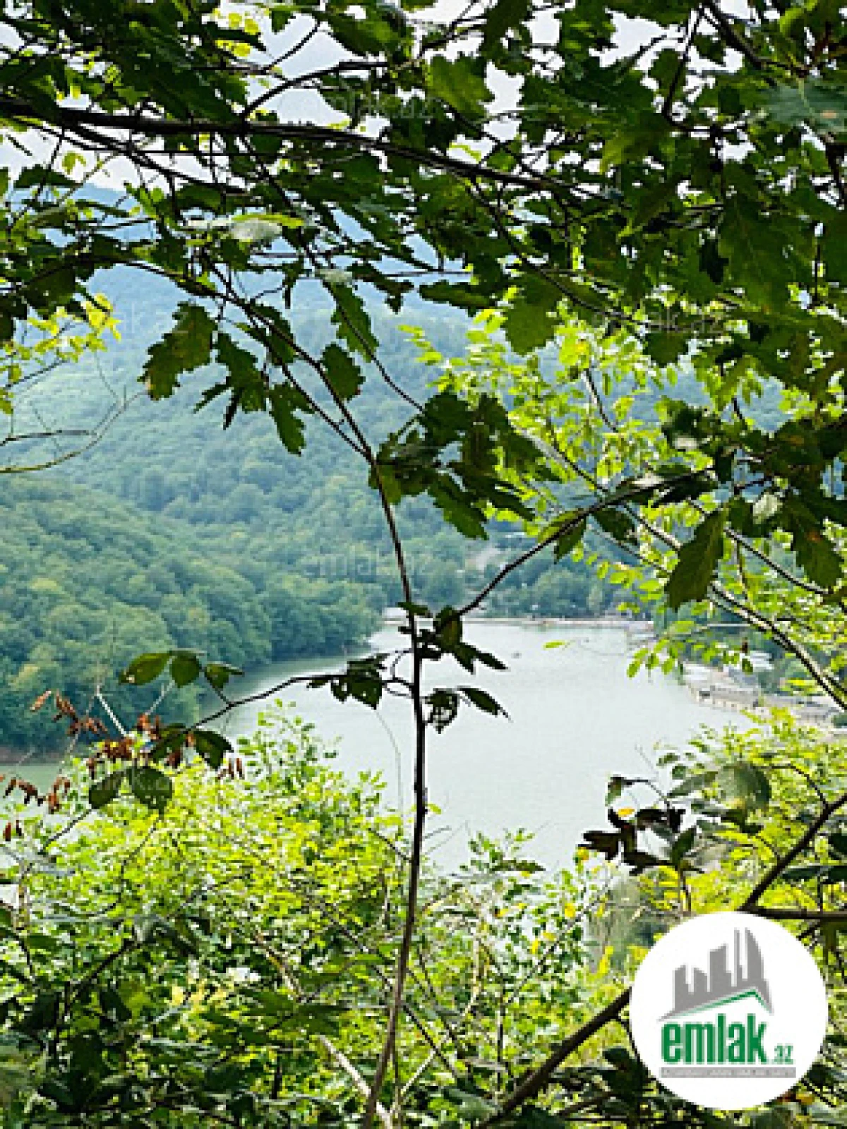 Satılır torpaq sahəsi 100 m²