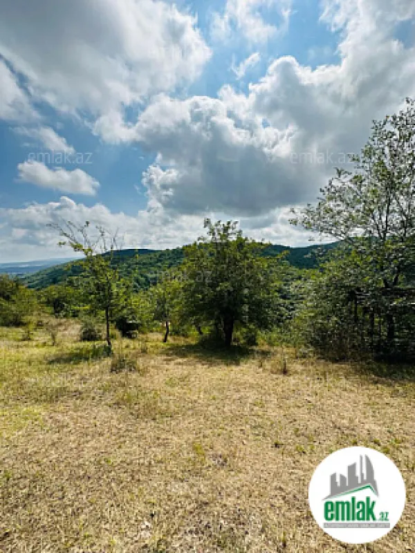 Satılır torpaq sahəsi 100 m²