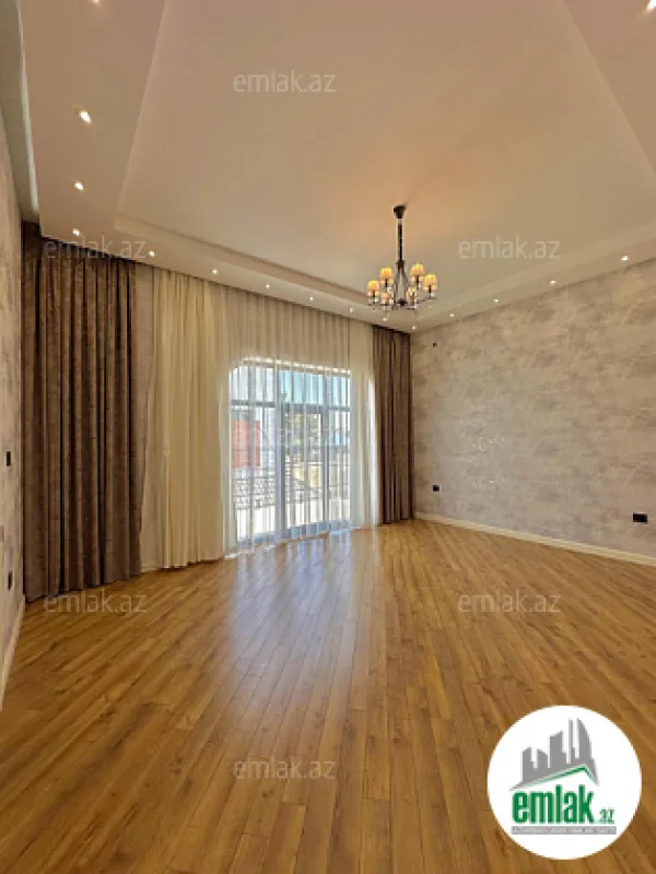 Satılır 6 otaqlı mənzil 400 m²