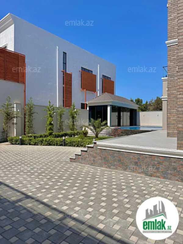 Satılır 6 otaqlı mənzil 400 m²