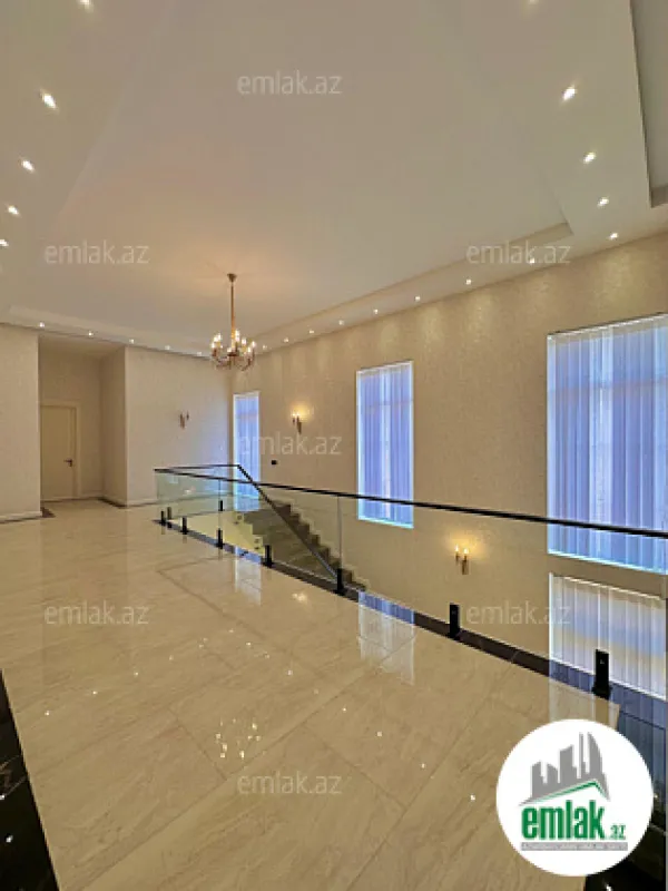 Satılır 6 otaqlı mənzil 400 m²